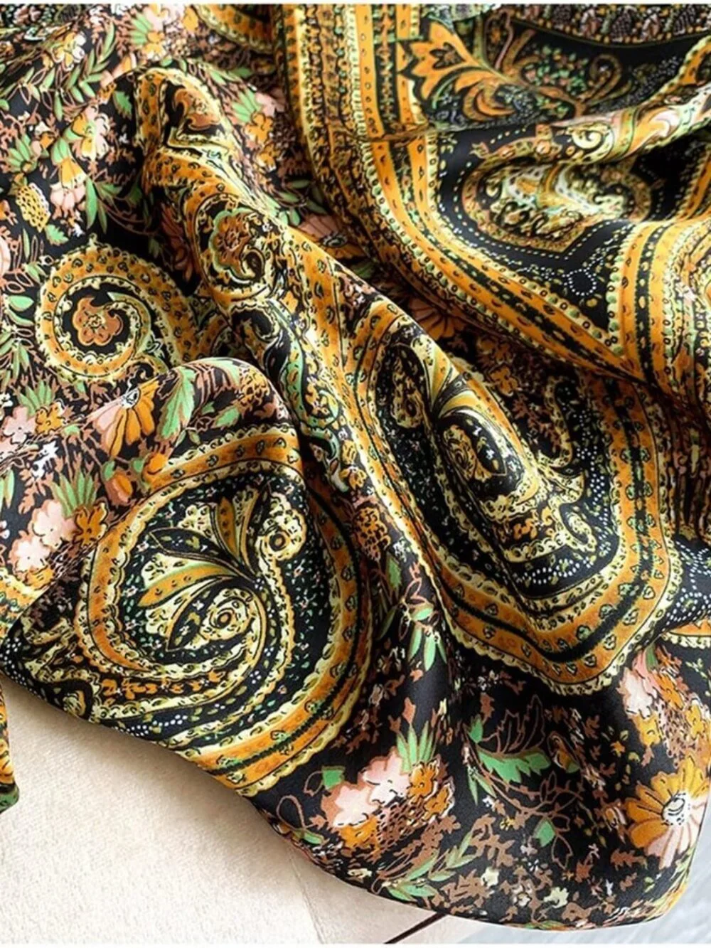 Women's Green Lightweight Silk Like Scarves Flower Print Head Cotton Wrap Scarf